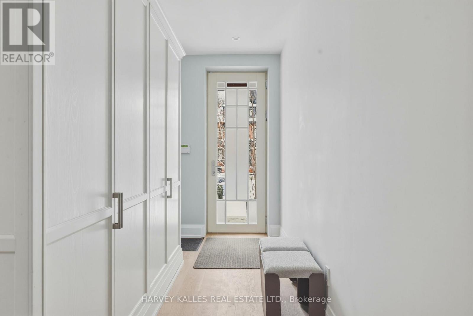 94B ADMIRAL ROAD