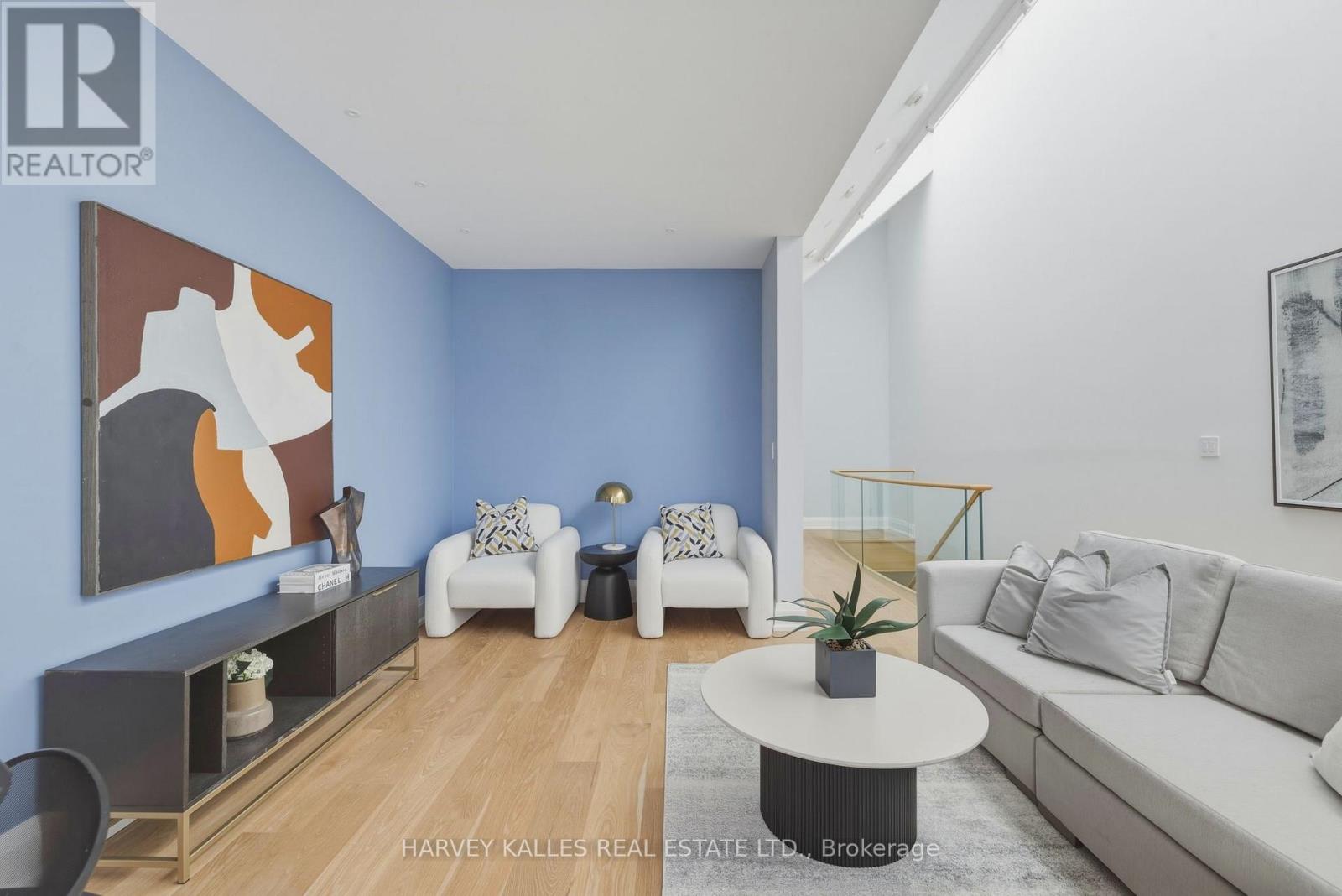 94B ADMIRAL ROAD