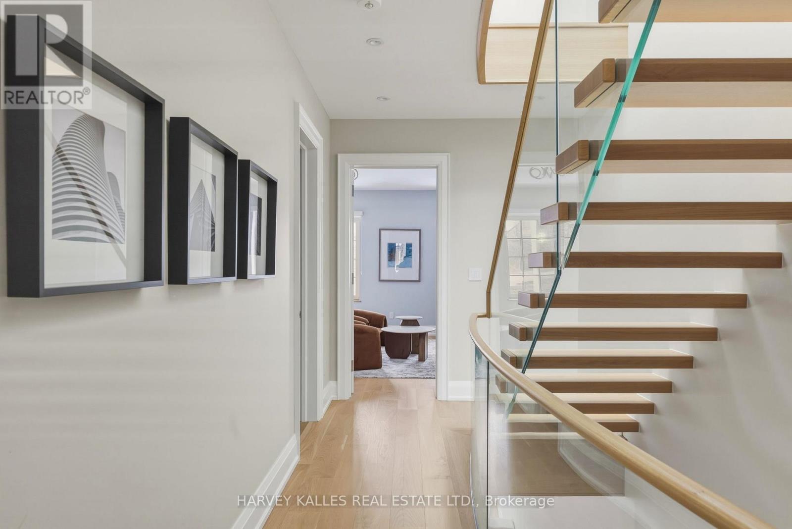 94B ADMIRAL ROAD