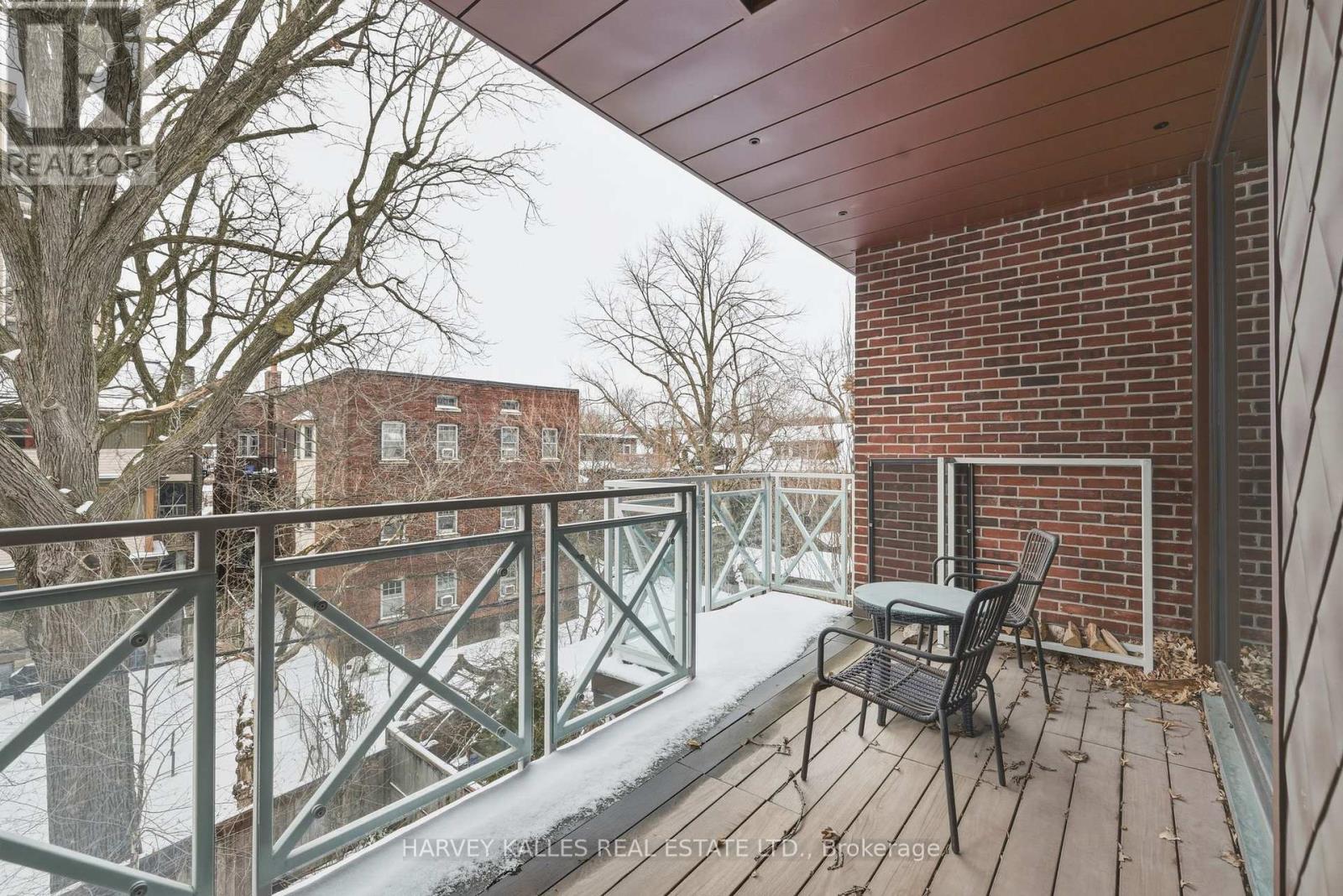 94B ADMIRAL ROAD