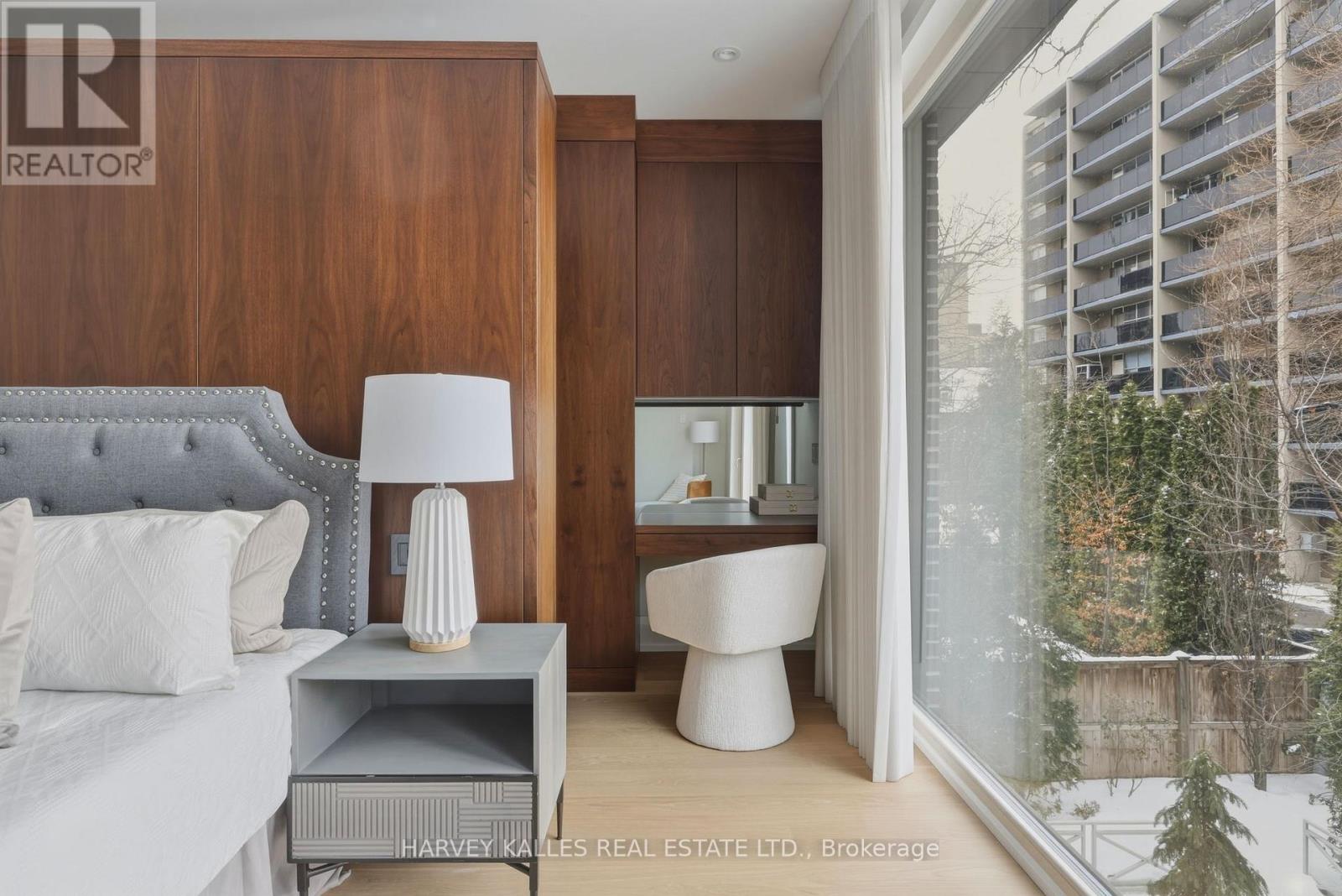 94B ADMIRAL ROAD