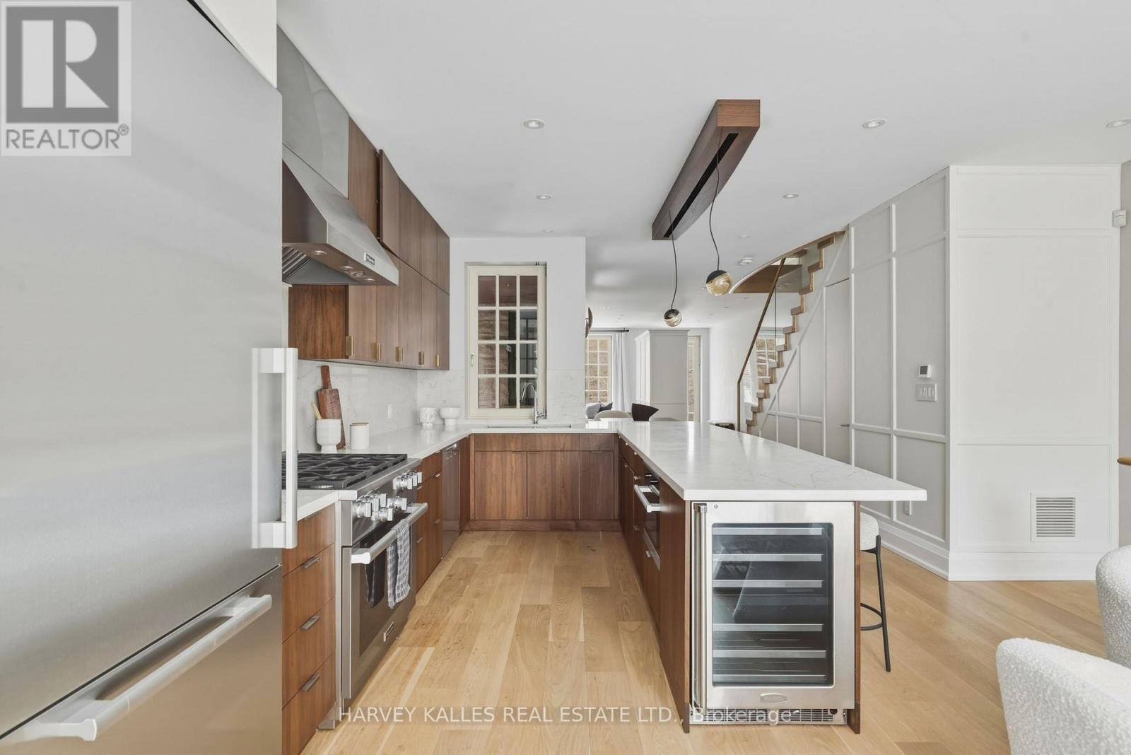 94B ADMIRAL ROAD