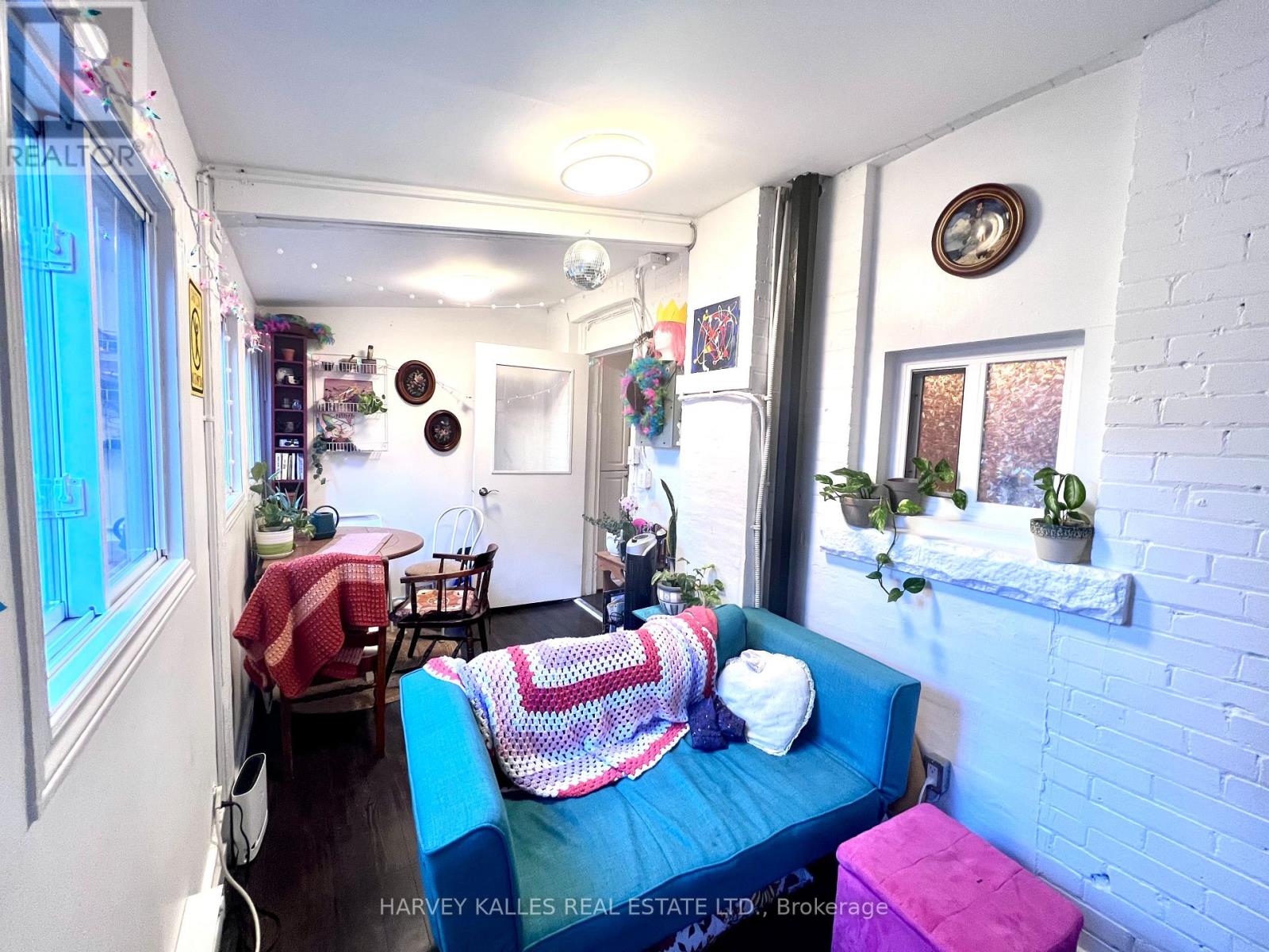 2ND FLOOR - 791 BATHURST STREET