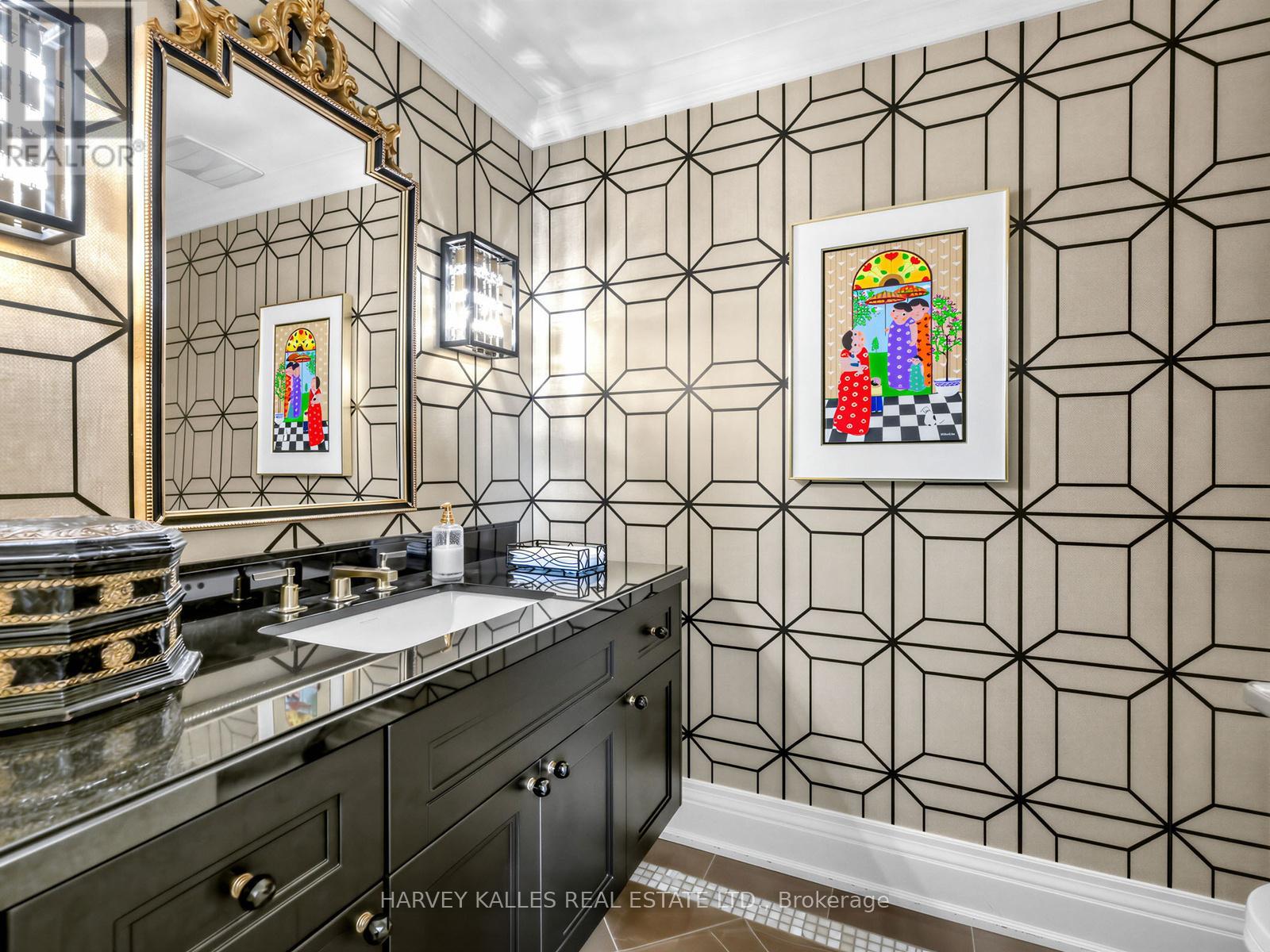 1201 - 500 AVENUE ROAD