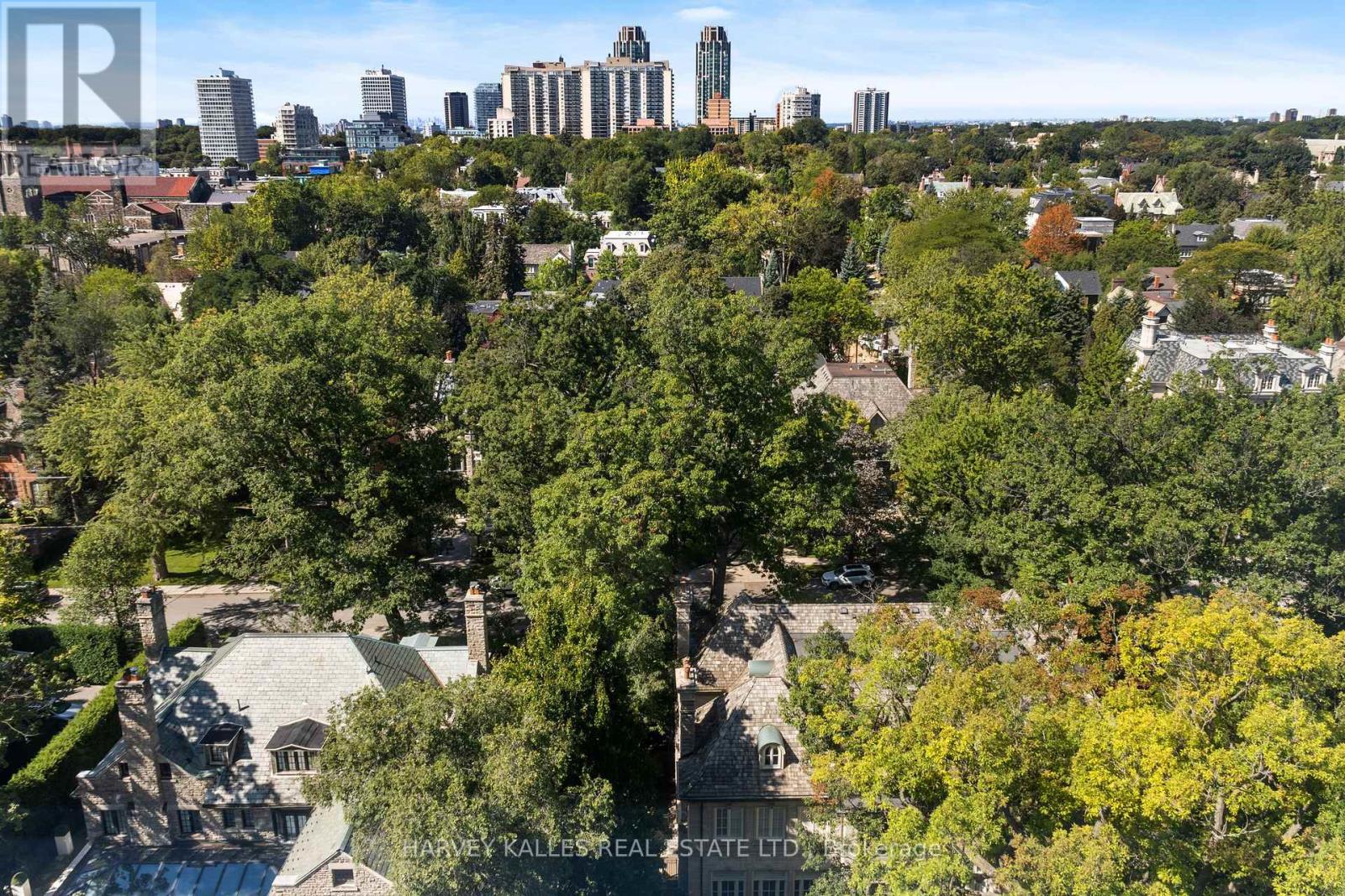 1201 - 500 AVENUE ROAD