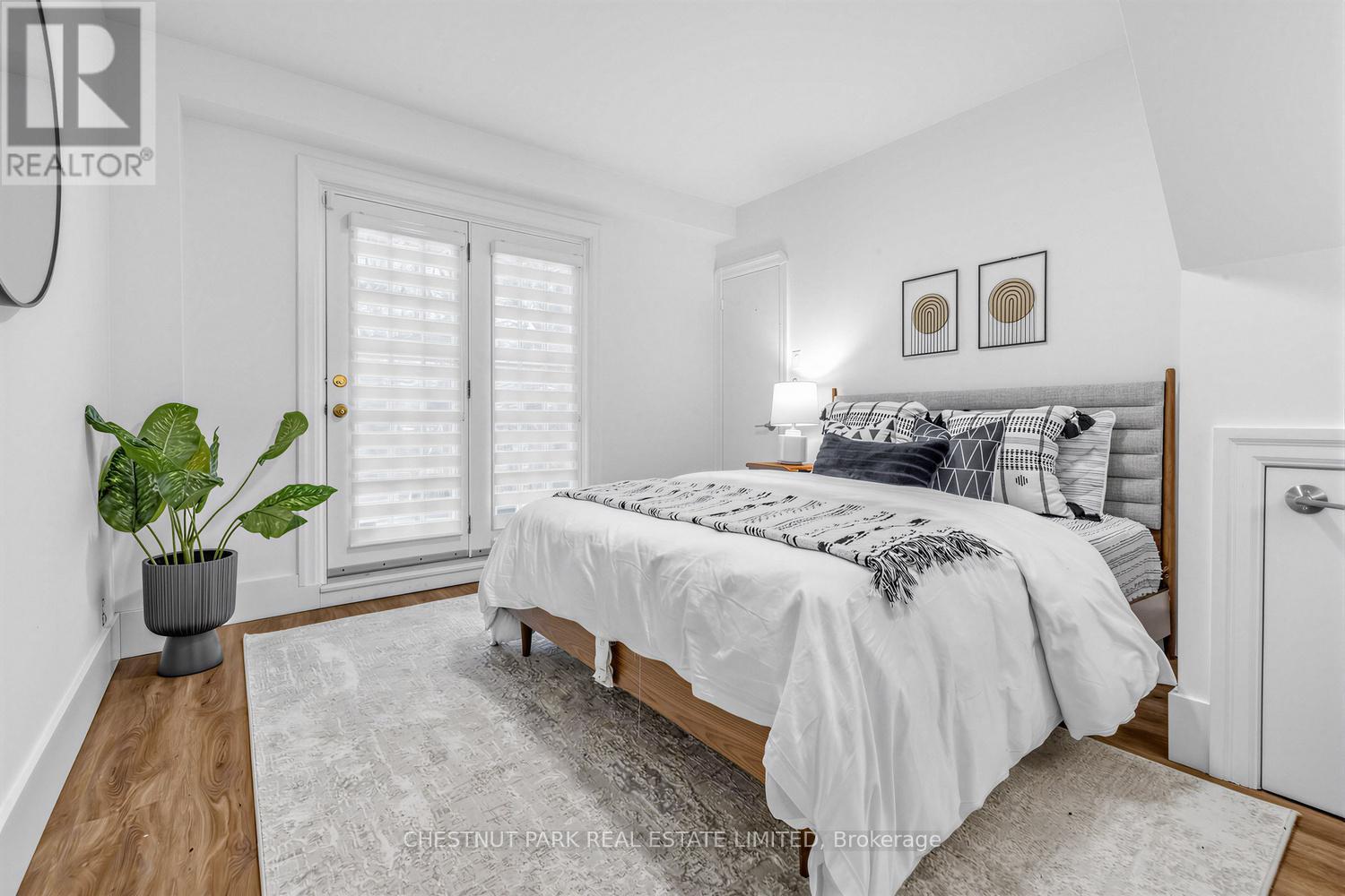 736 GLENCAIRN AVENUE