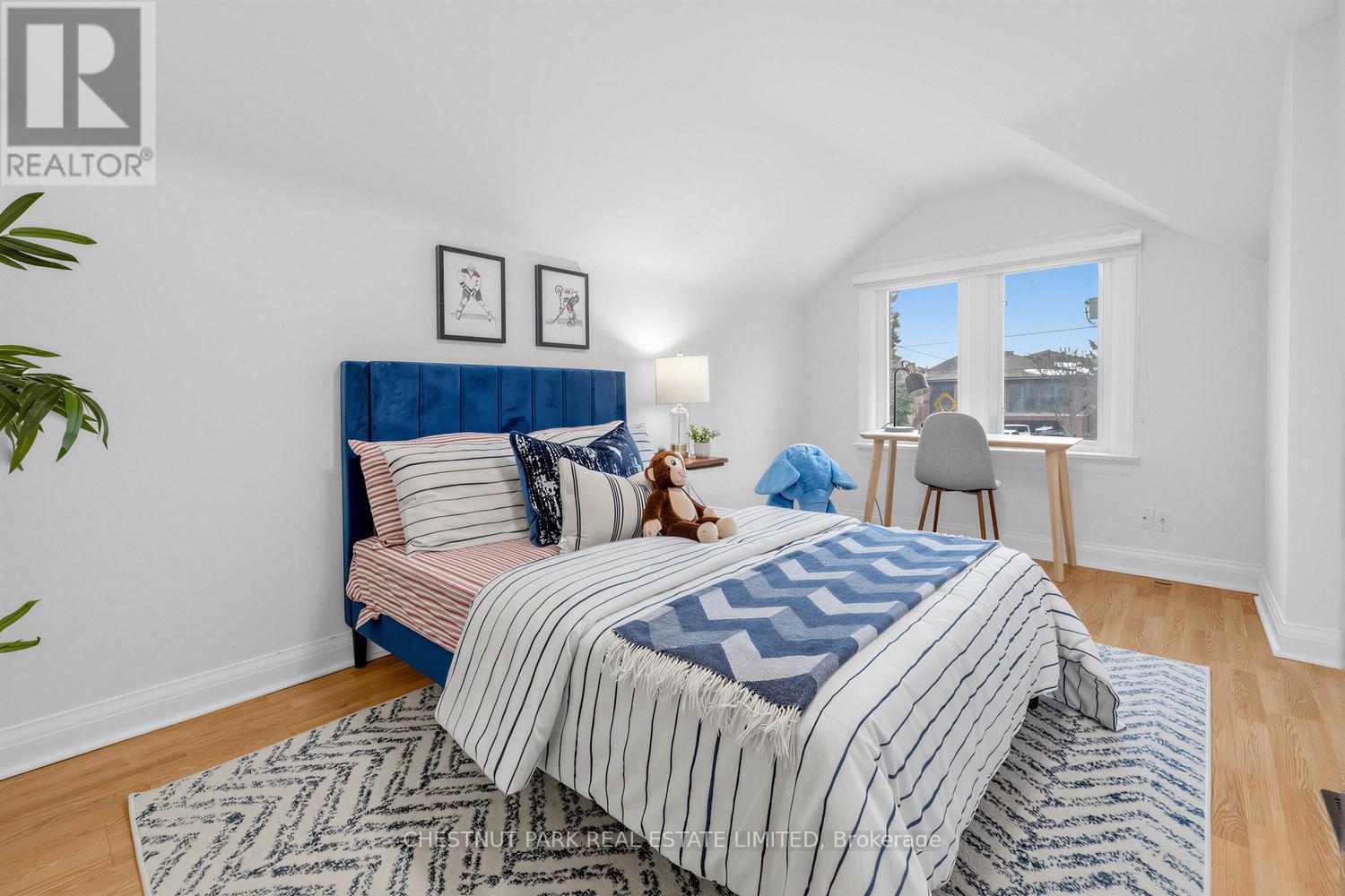 736 GLENCAIRN AVENUE