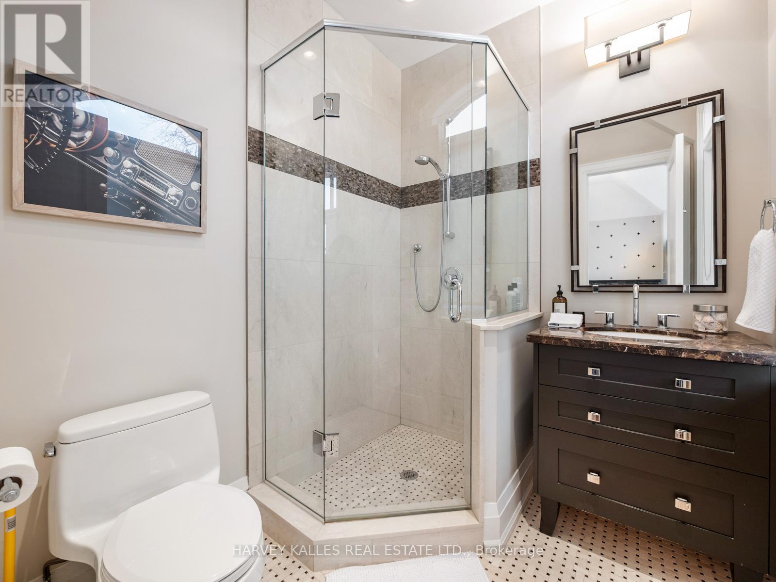 190 CARMICHAEL AVENUE