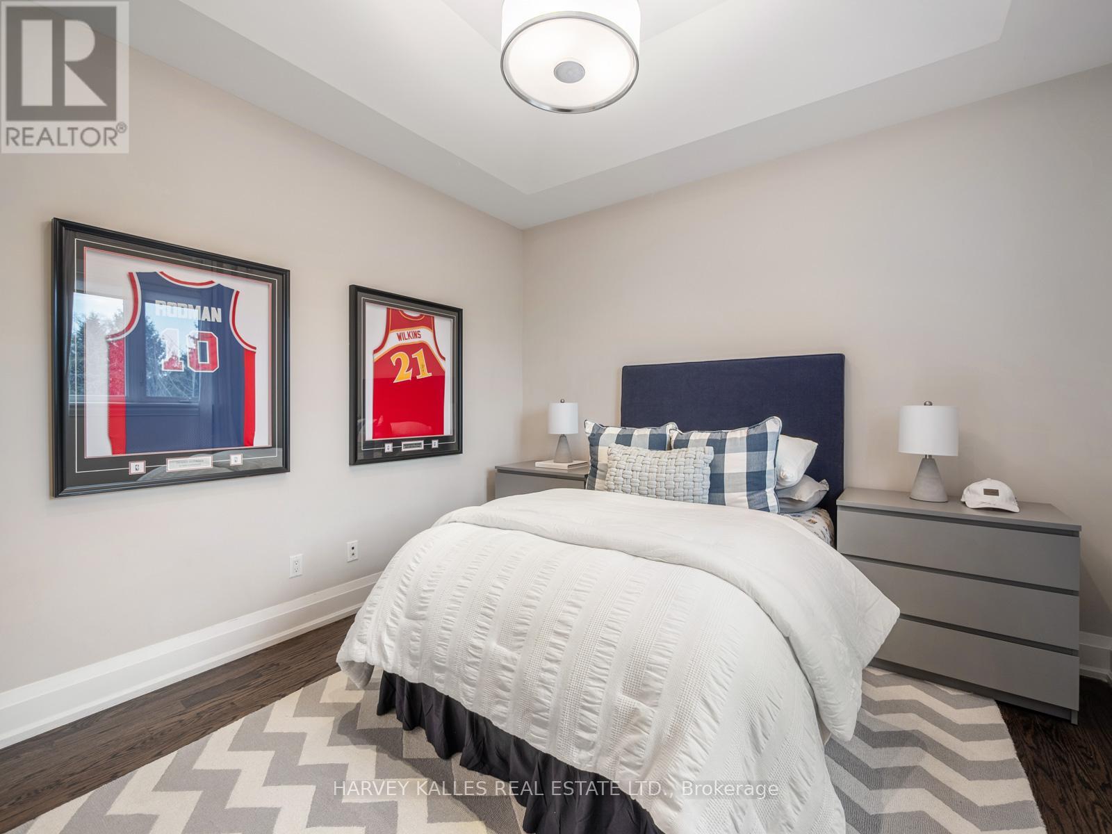 190 CARMICHAEL AVENUE