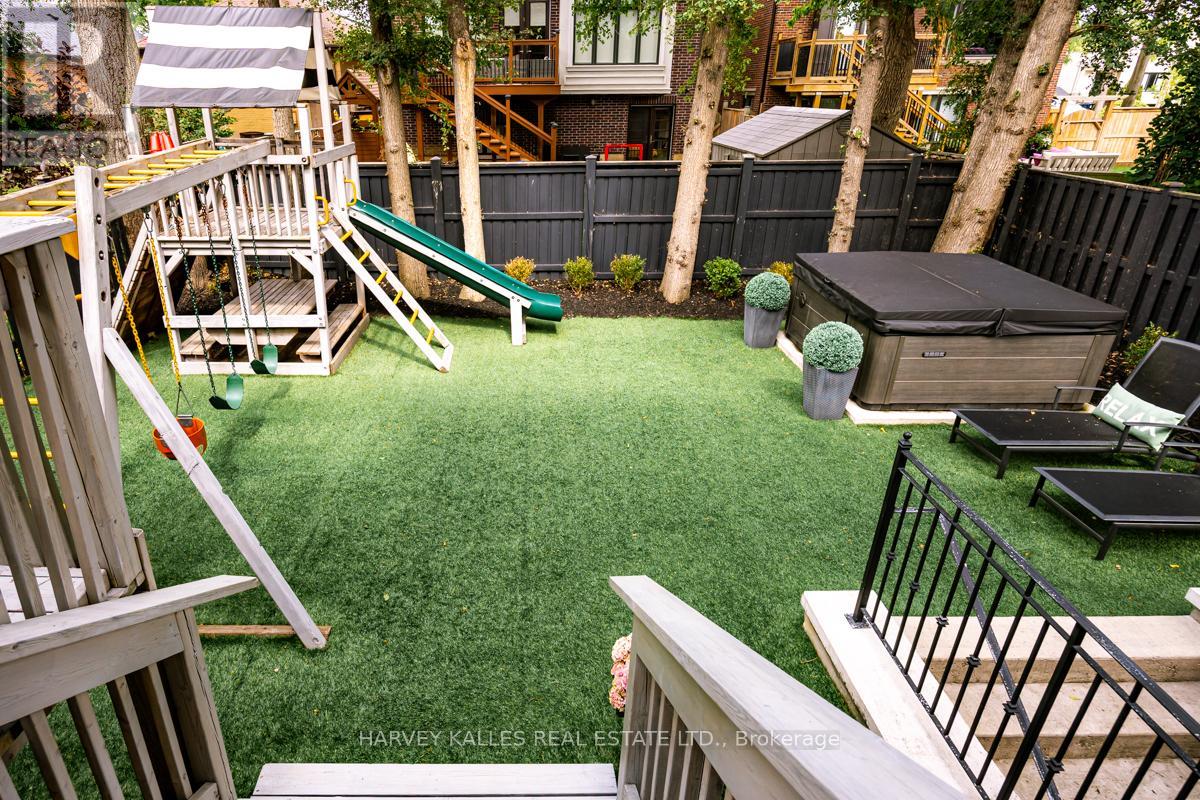 190 CARMICHAEL AVENUE