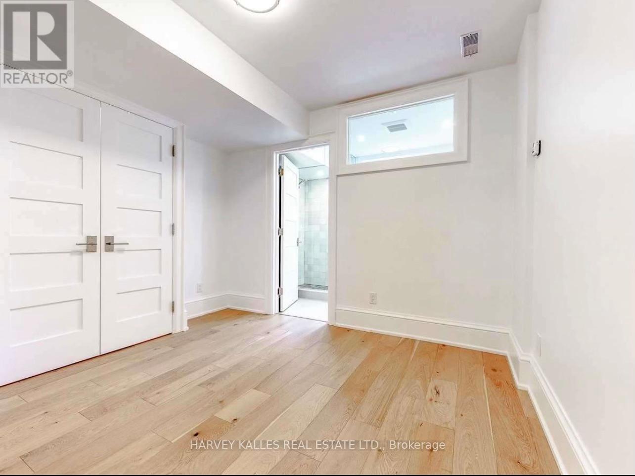 LOWER - 10 DUGGAN AVENUE