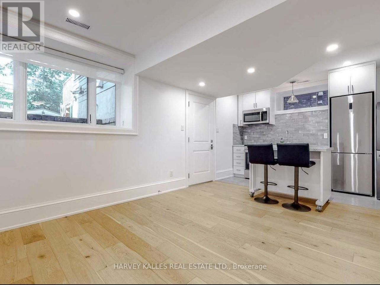 LOWER - 10 DUGGAN AVENUE