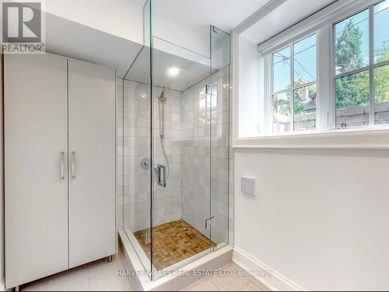 LOWER - 10 DUGGAN AVENUE