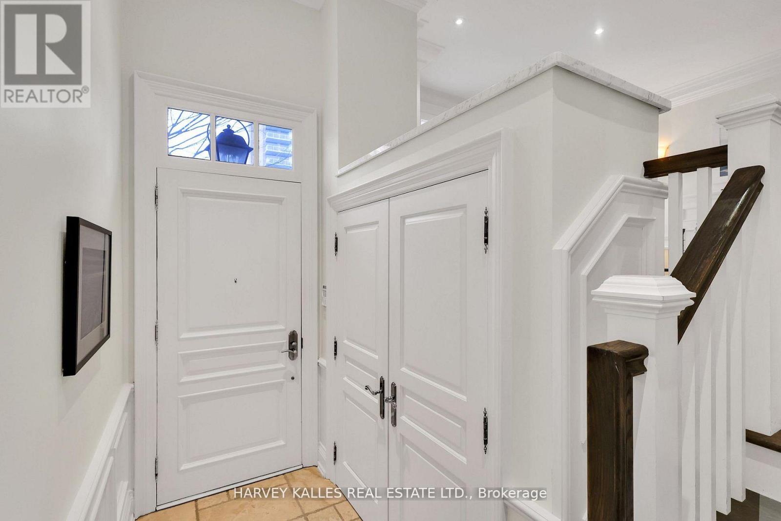 39 GORMLEY AVENUE