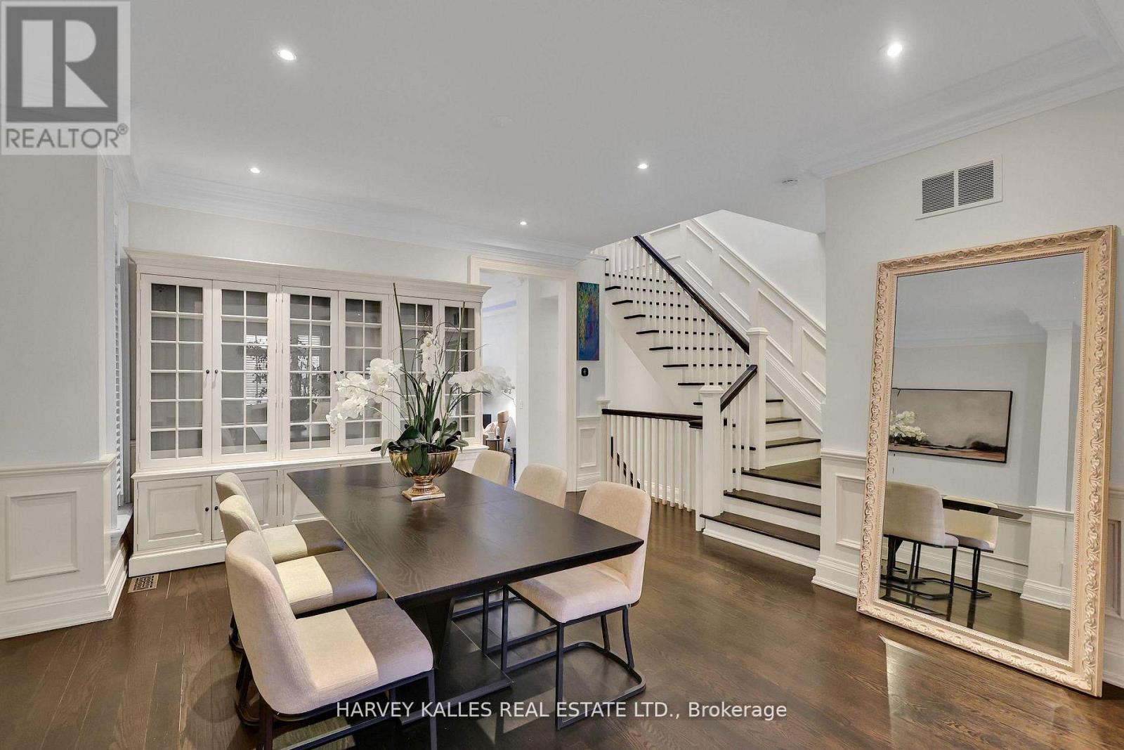 39 GORMLEY AVENUE