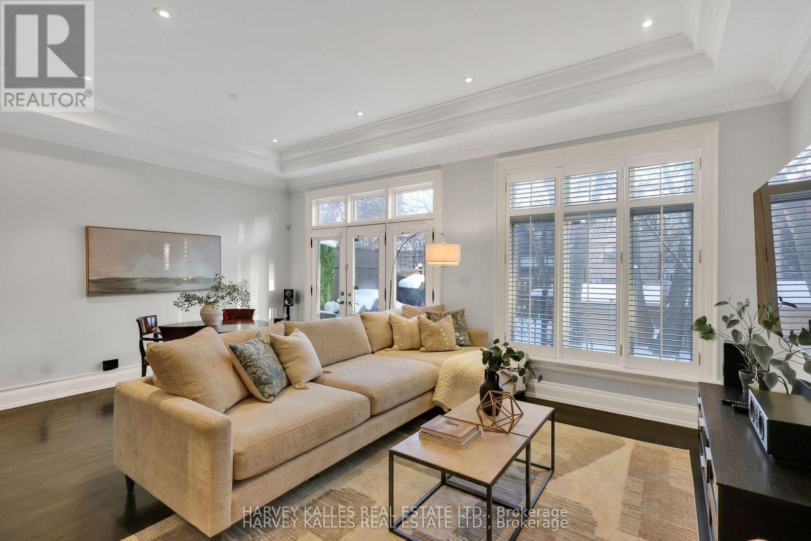 39 GORMLEY AVENUE