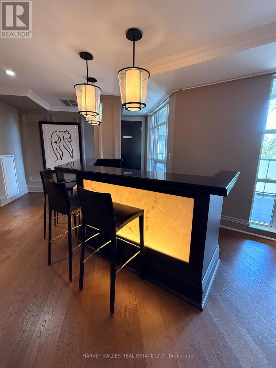 317 - 1717 AVENUE ROAD