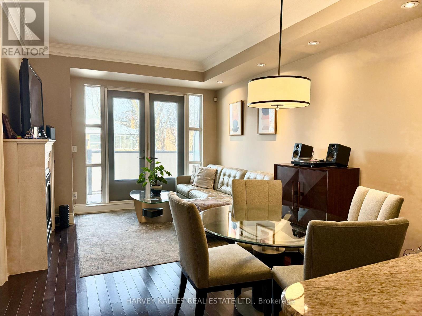 317 - 1717 AVENUE ROAD