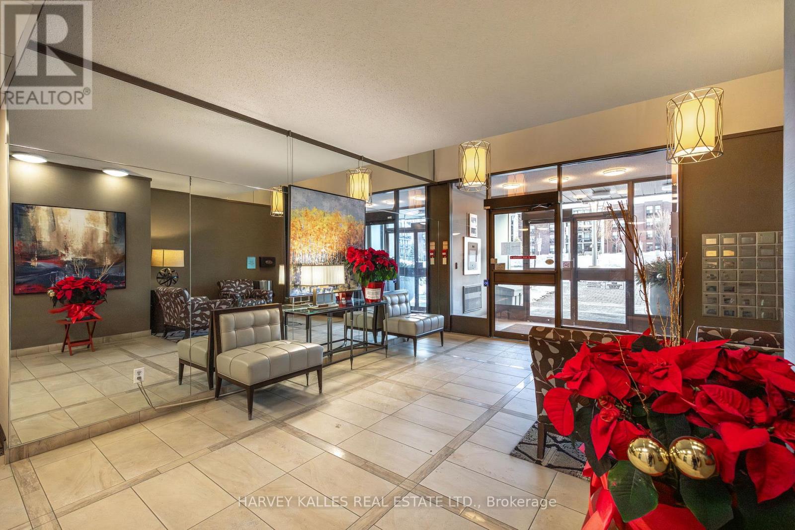 504 - 10 FASHION ROSEWAY