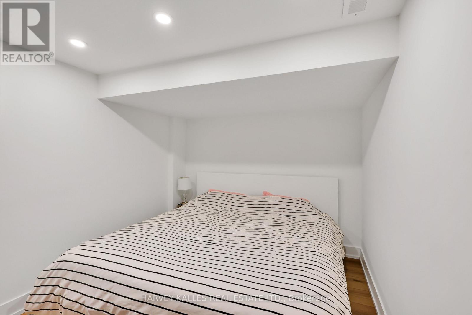 207 SUTHERLAND DRIVE