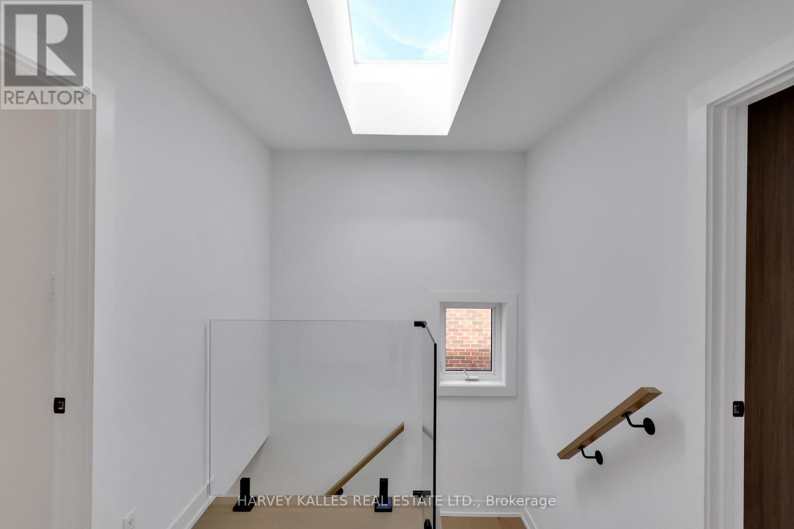 207 SUTHERLAND DRIVE