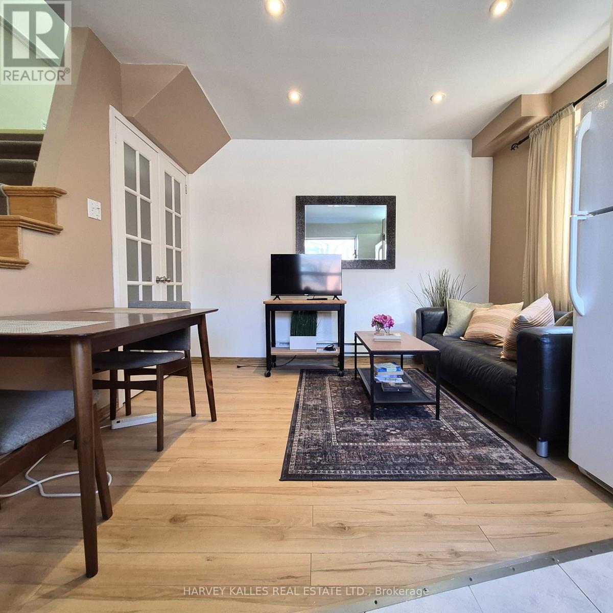 1 - 127 SUMMERHILL AVENUE