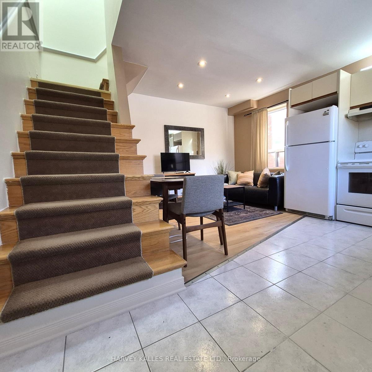 1 - 127 SUMMERHILL AVENUE