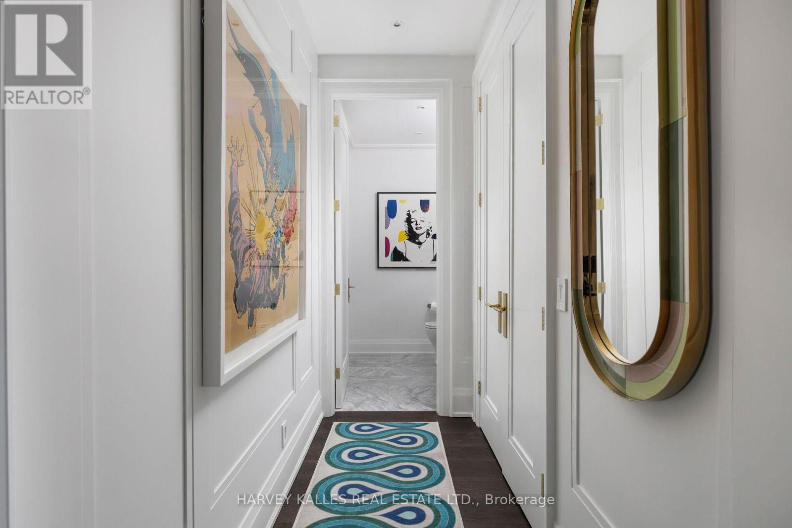 805 - 151 AVENUE ROAD