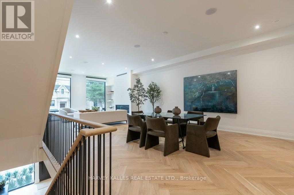36 EVERGREEN GARDENS