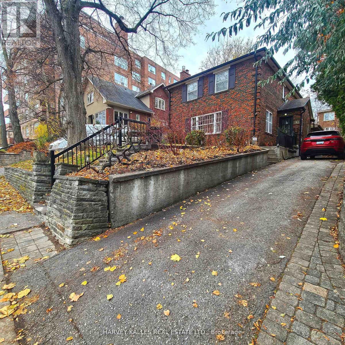 BSMT - 4B MAYFAIR AVENUE