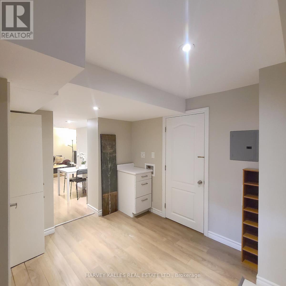 BSMT - 4B MAYFAIR AVENUE