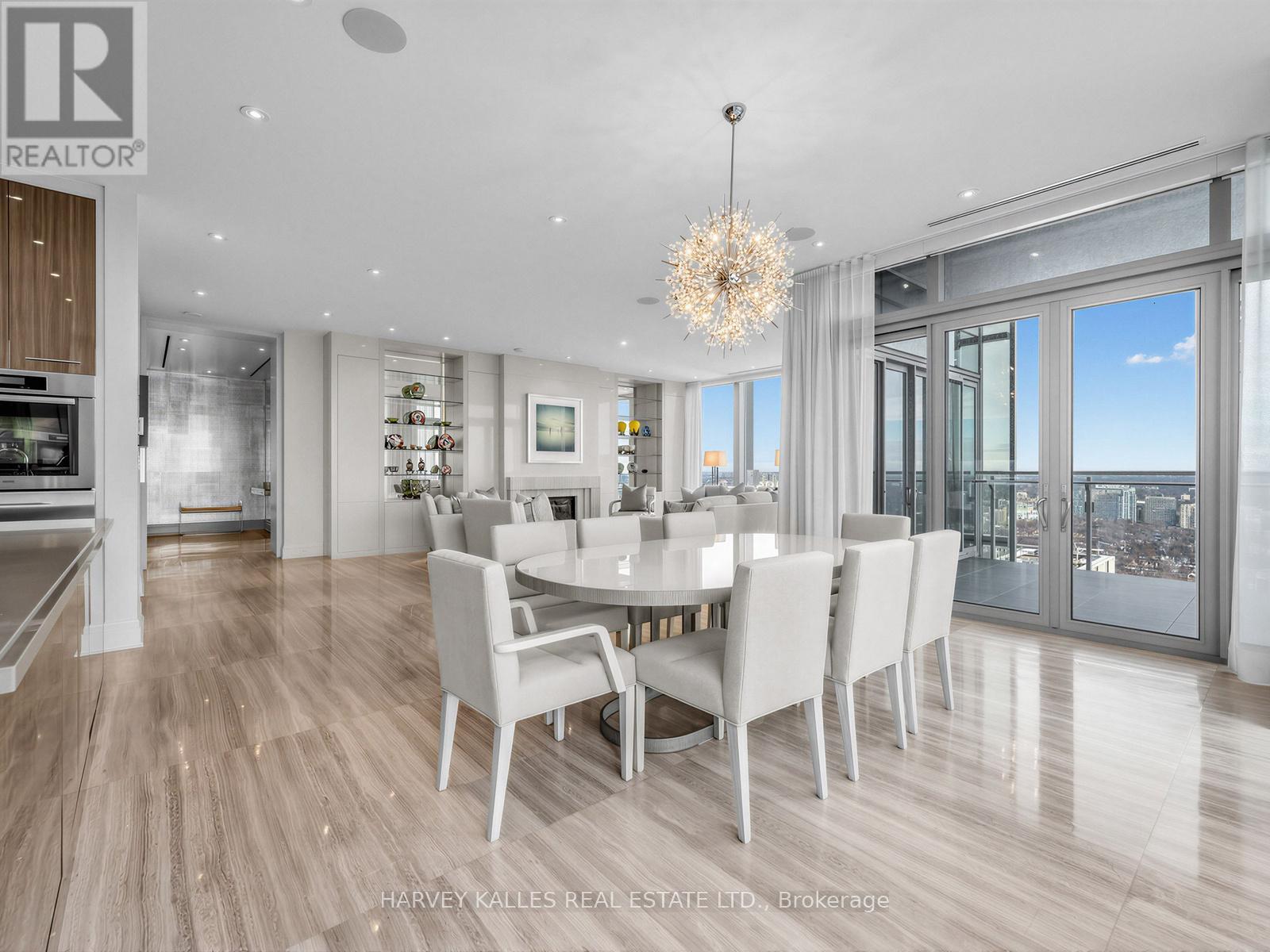 4702 - 50 YORKVILLE AVENUE