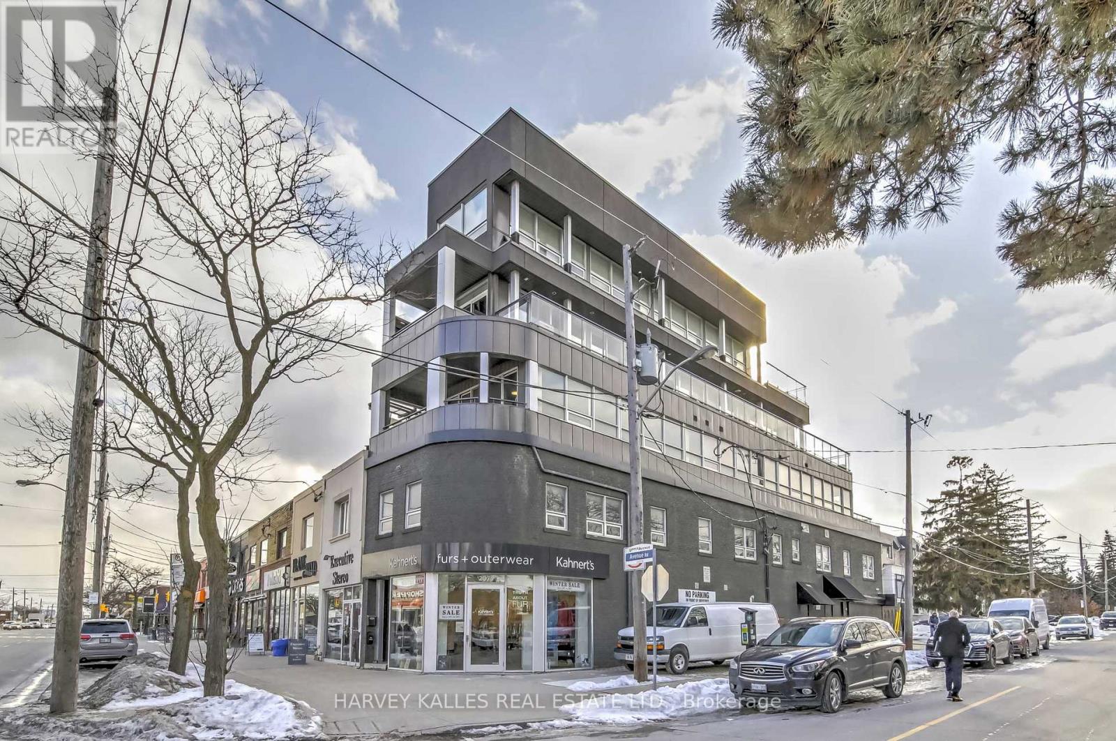 MAIN - 2078 AVENUE ROAD