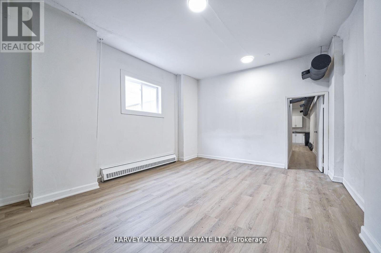 UNIT 5 - 1046 BATHURST STREET