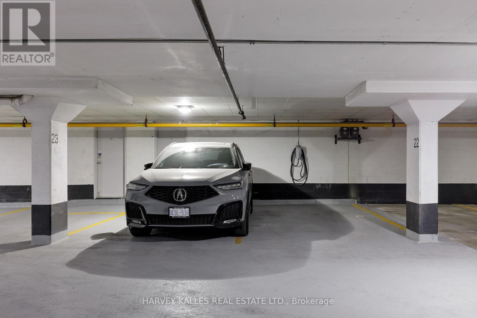 304 - 51 YORK MILLS ROAD