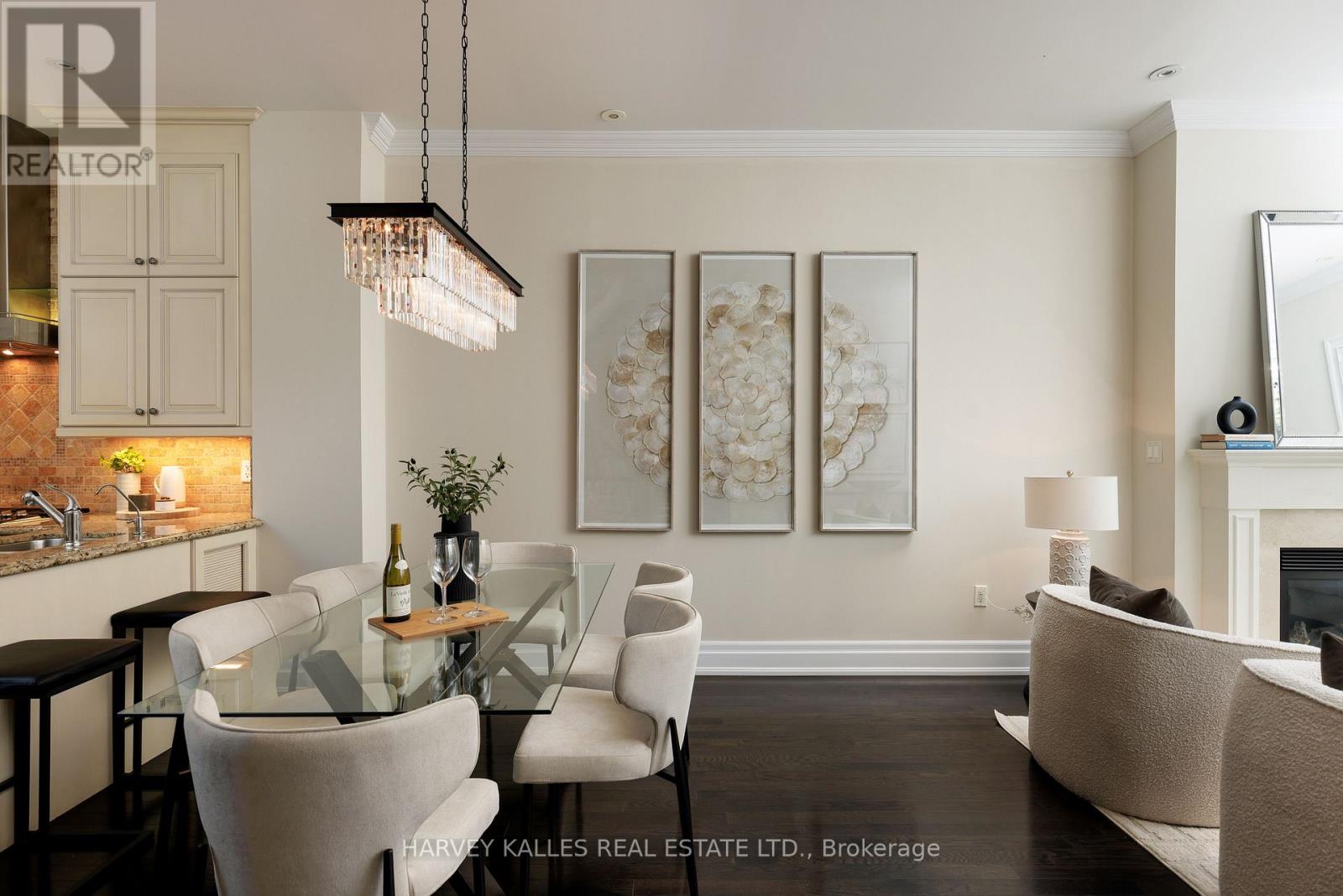 304 - 51 YORK MILLS ROAD