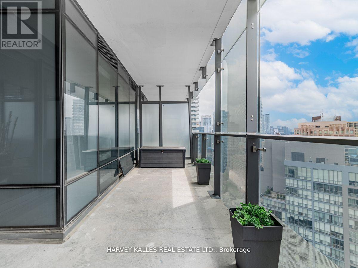 2806 - 5 ST JOSEPH STREET