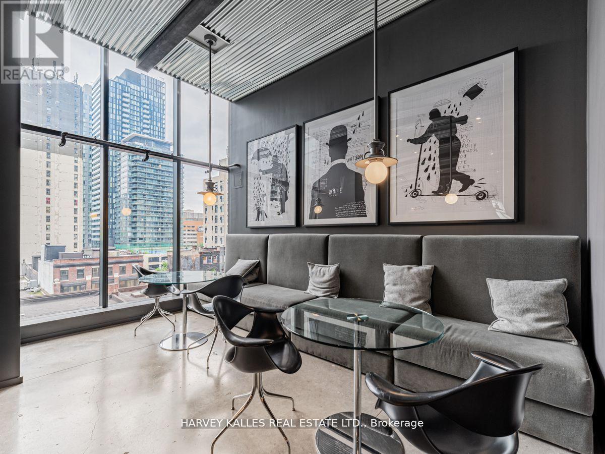 2806 - 5 ST JOSEPH STREET