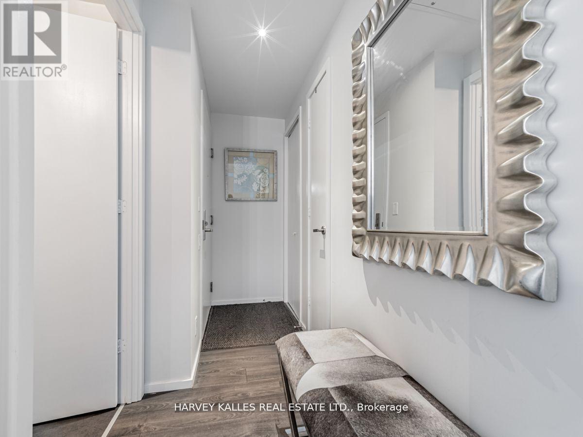 2806 - 5 ST JOSEPH STREET