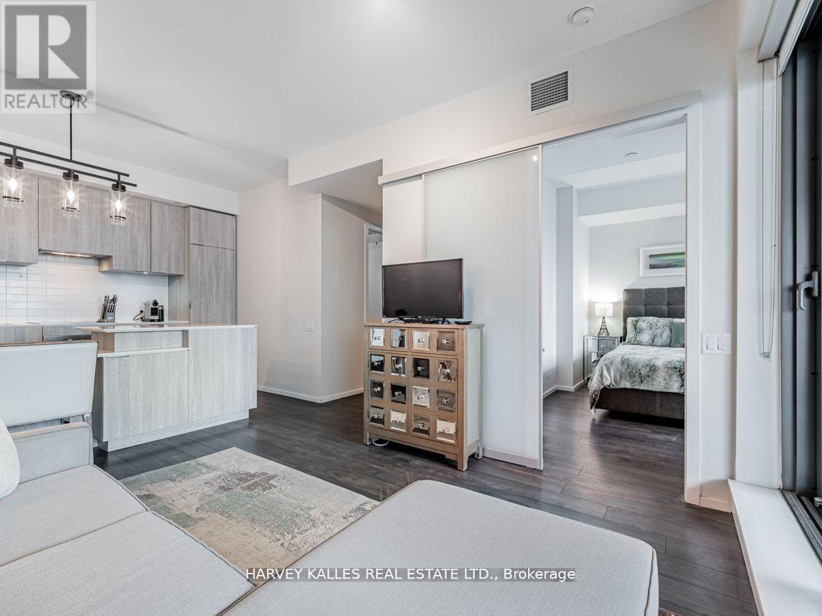 2806 - 5 ST JOSEPH STREET