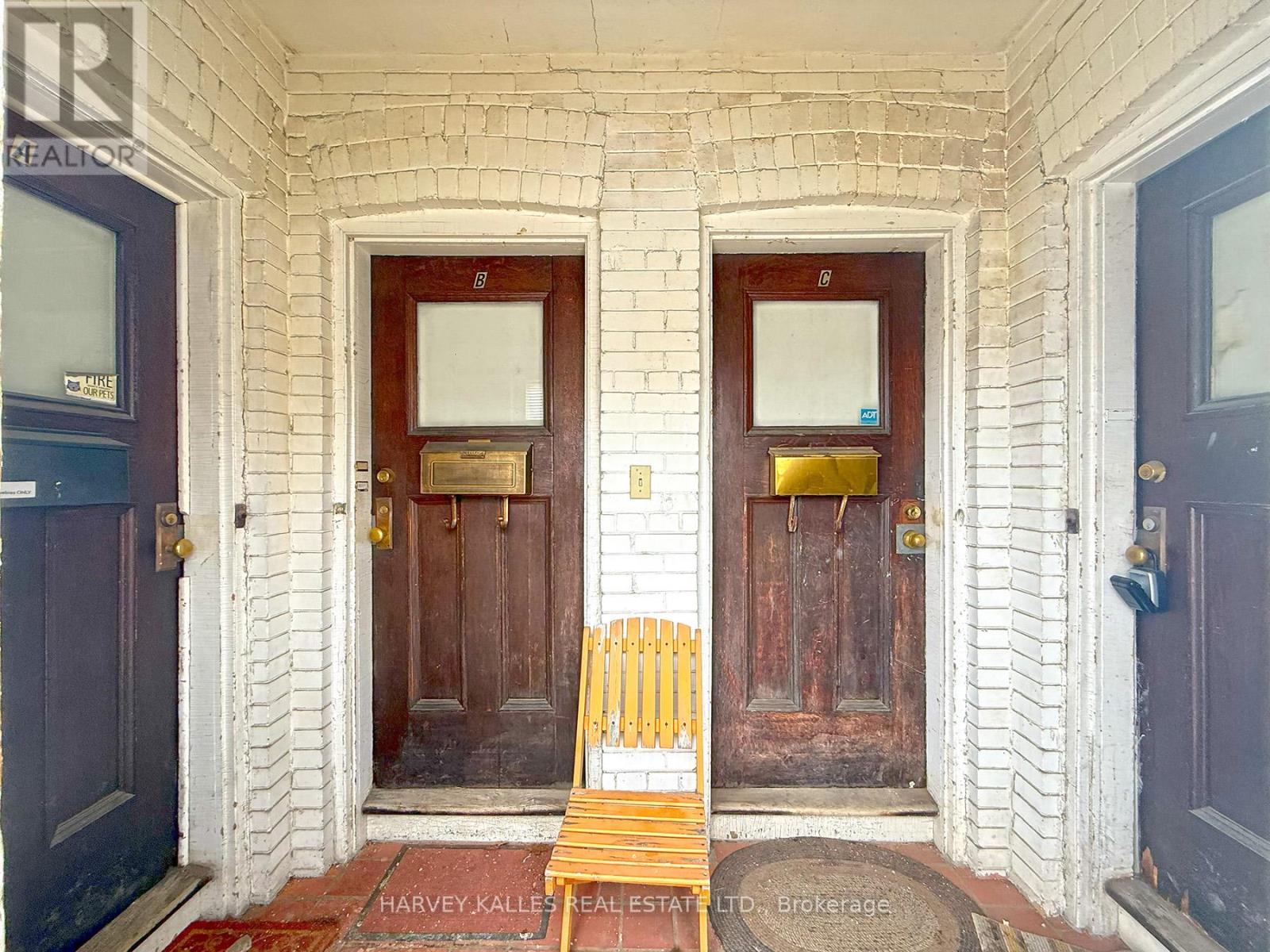 1131 AVENUE ROAD
