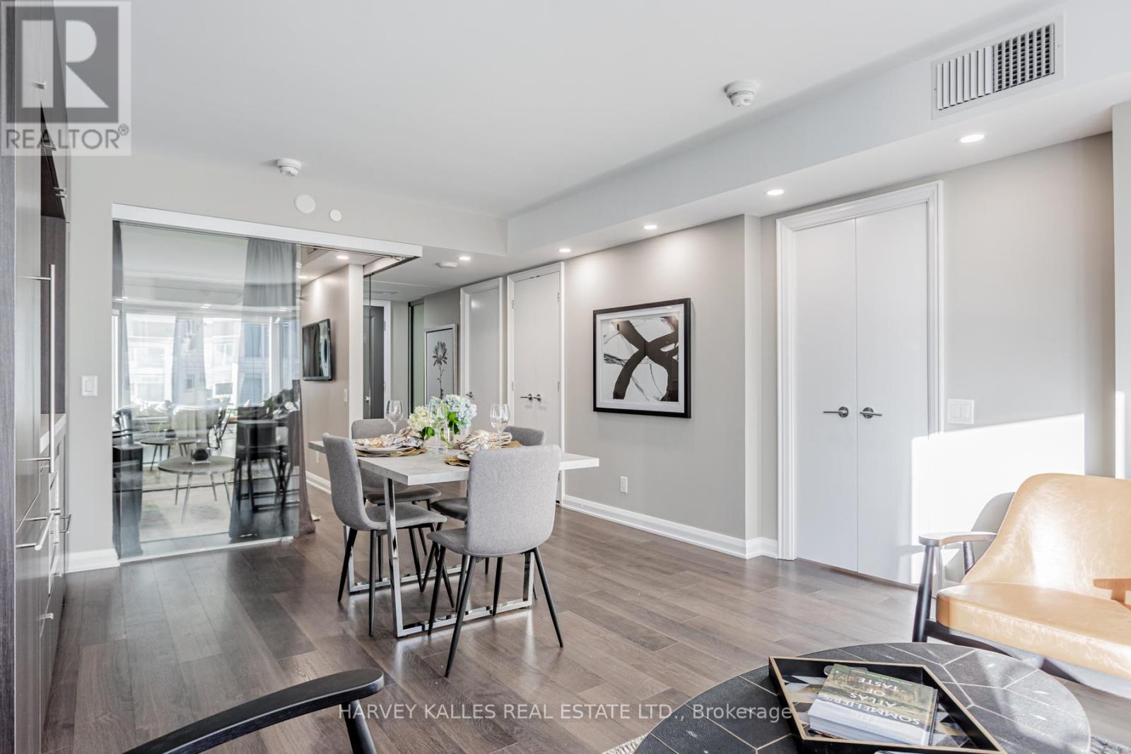 2308 - 155 YORKVILLE AVENUE