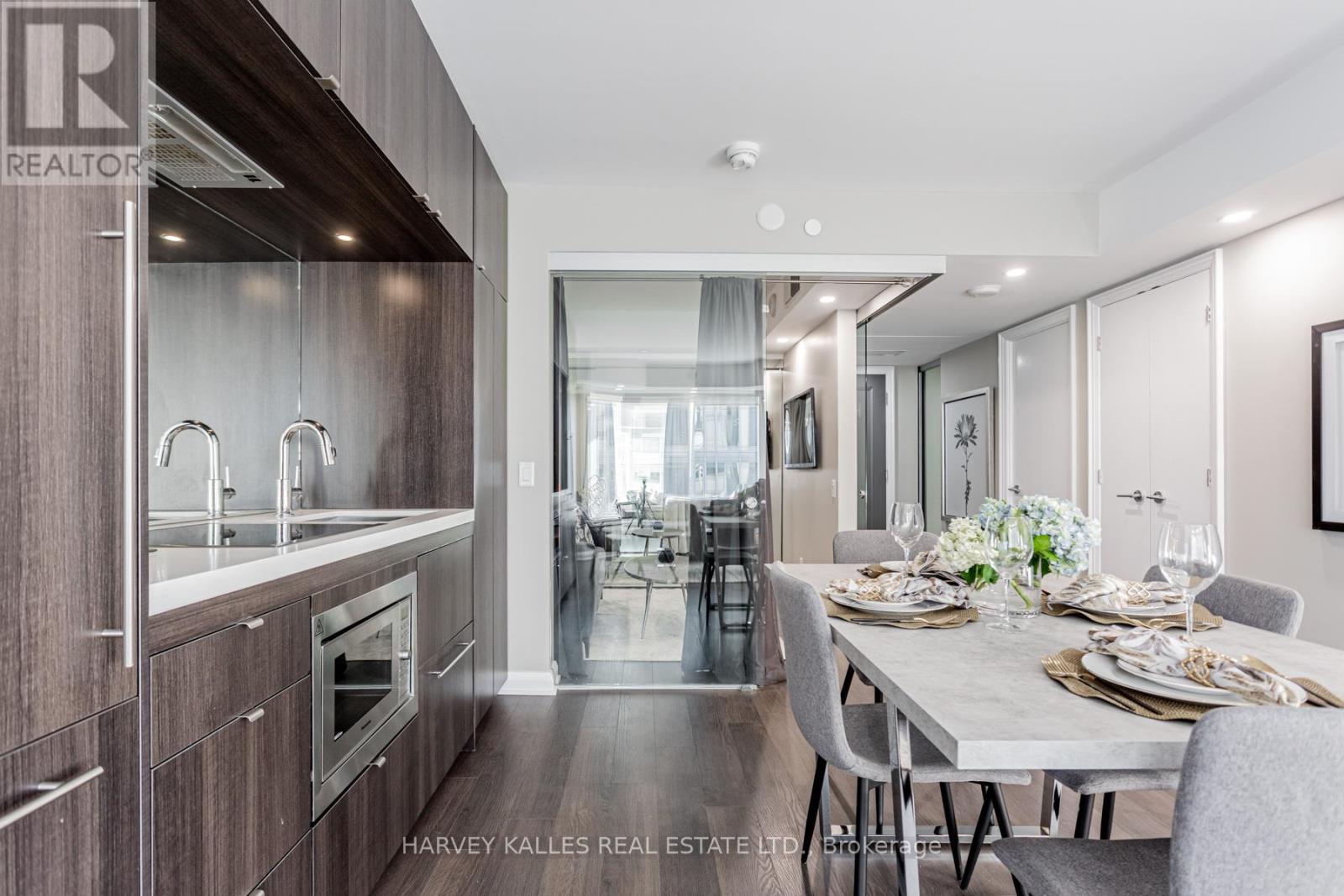 2308 - 155 YORKVILLE AVENUE