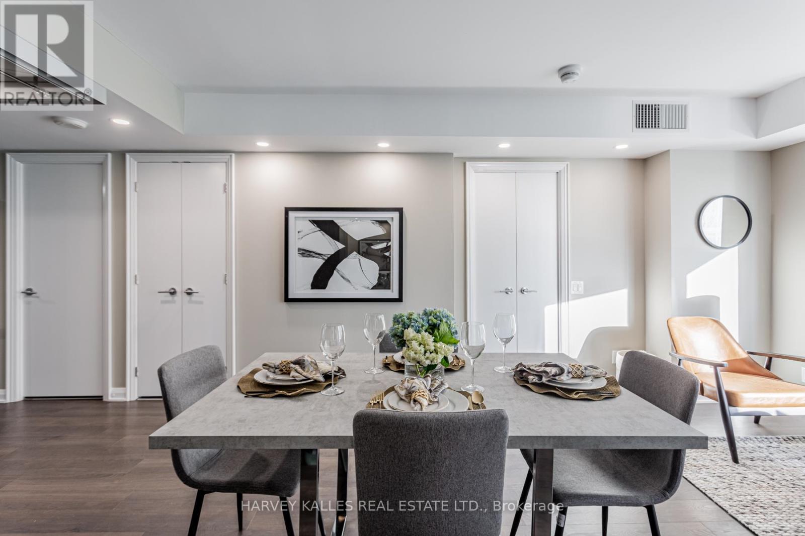 2308 - 155 YORKVILLE AVENUE