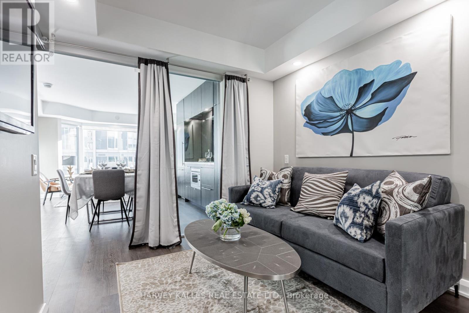 2308 - 155 YORKVILLE AVENUE