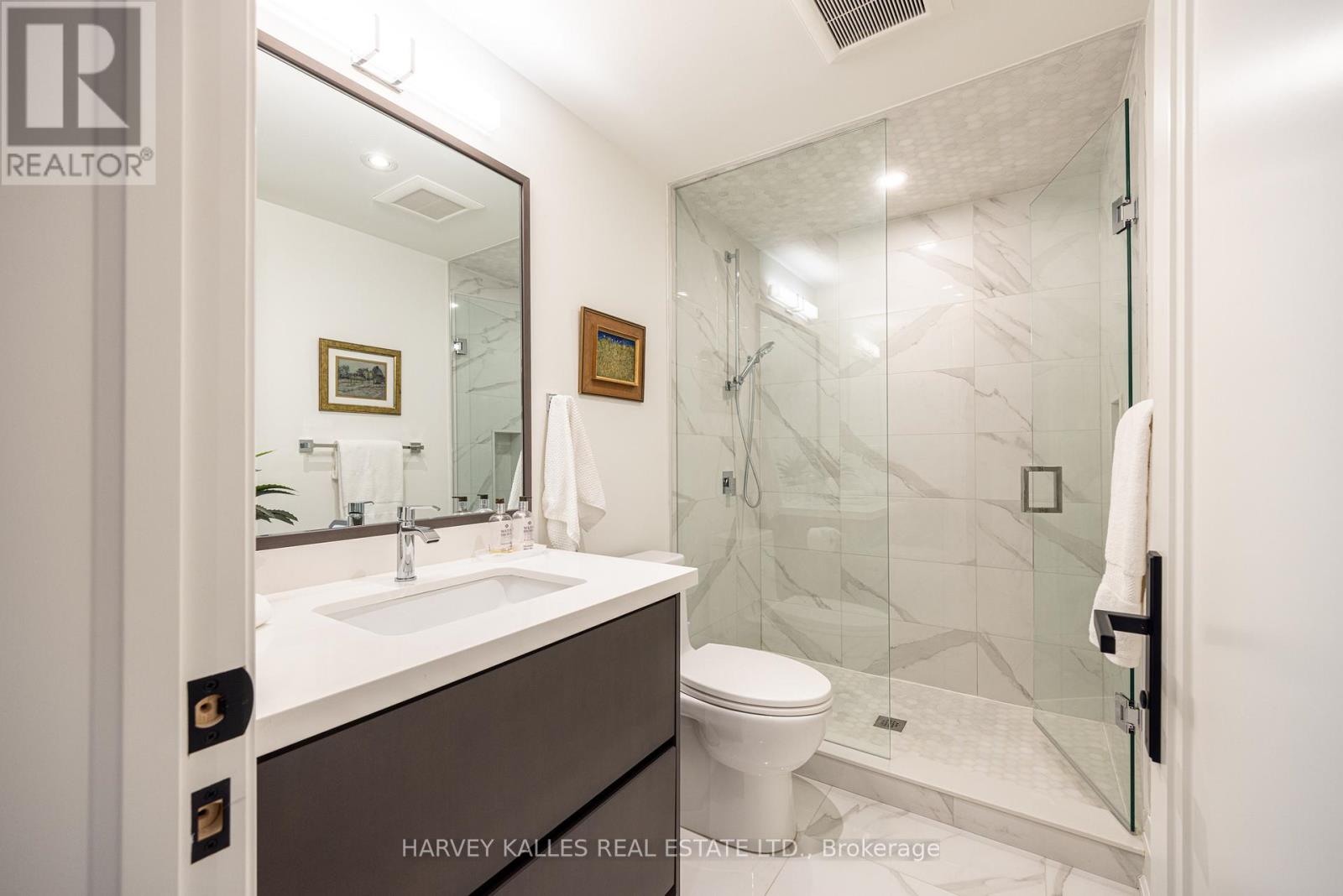 264 CORTLEIGH BOULEVARD