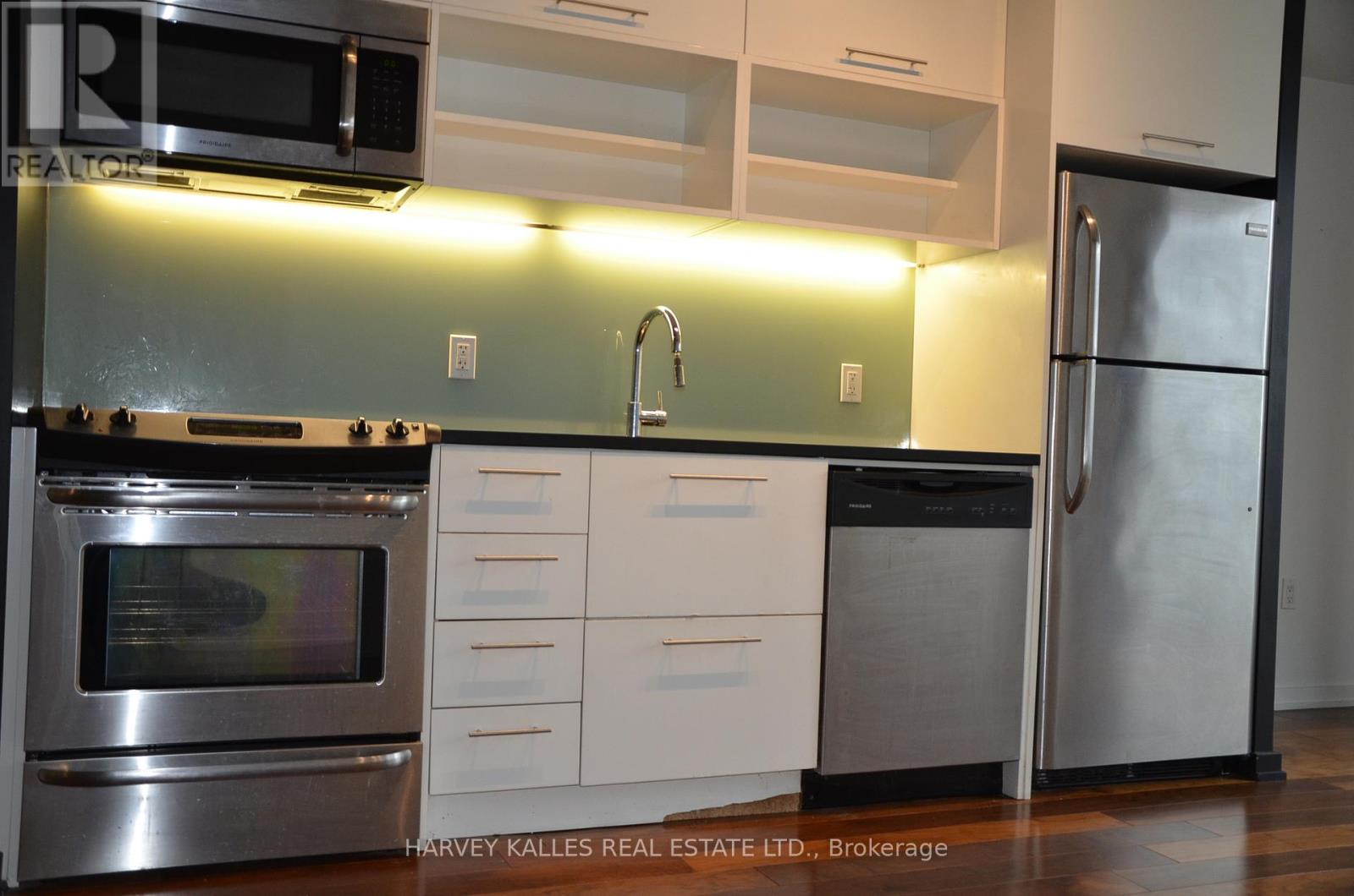 526 - 47 LOWER RIVER STREET