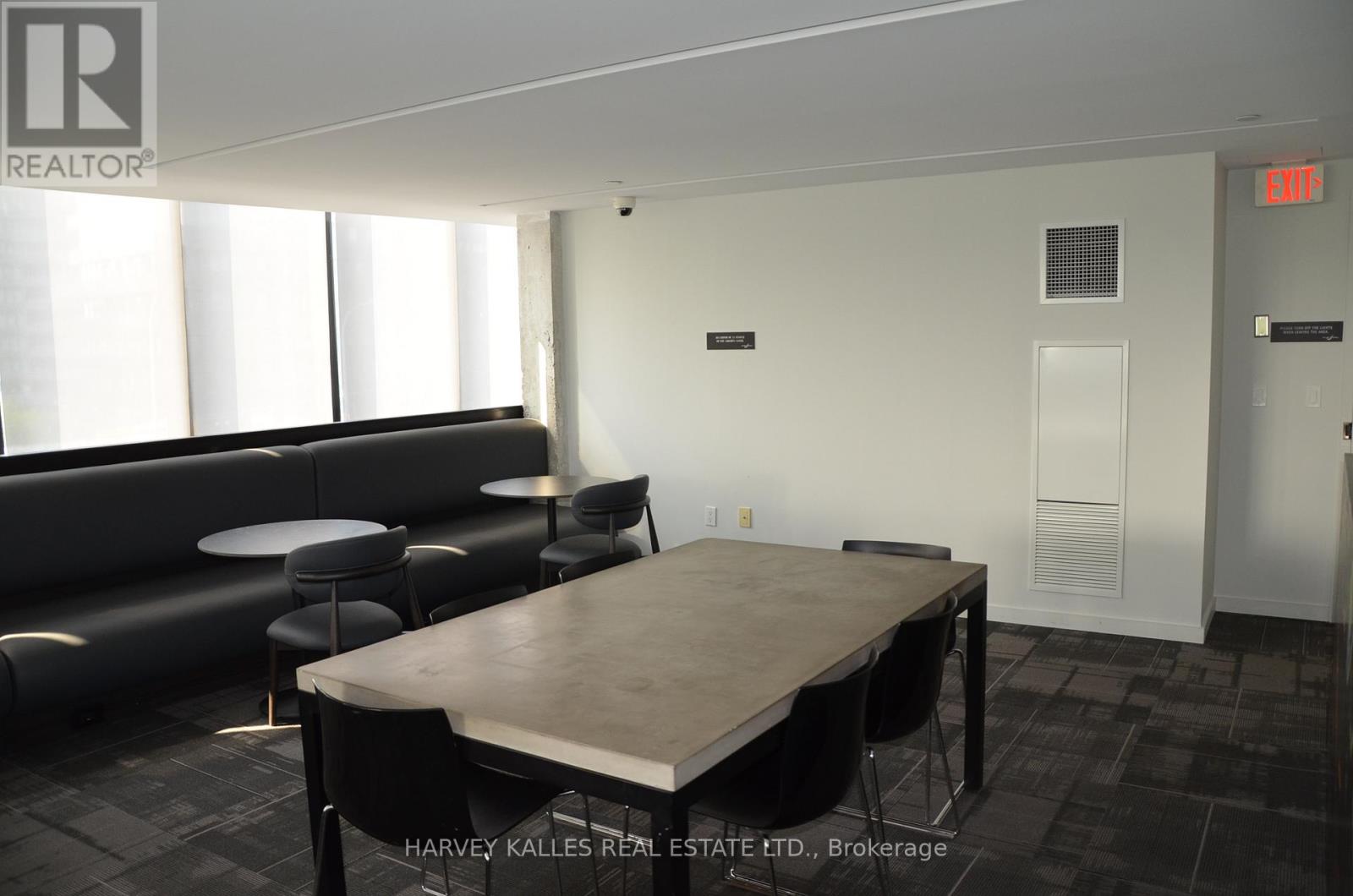 526 - 47 LOWER RIVER STREET