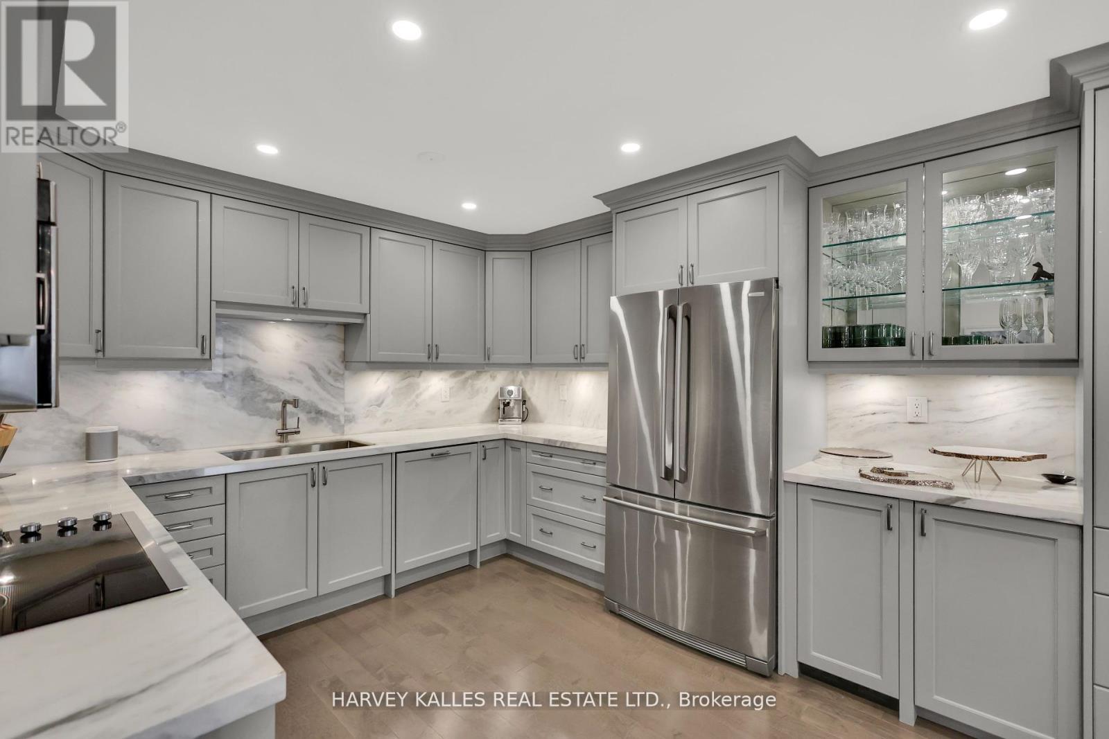 324-325 - 40 SYLVAN VALLEY WAY