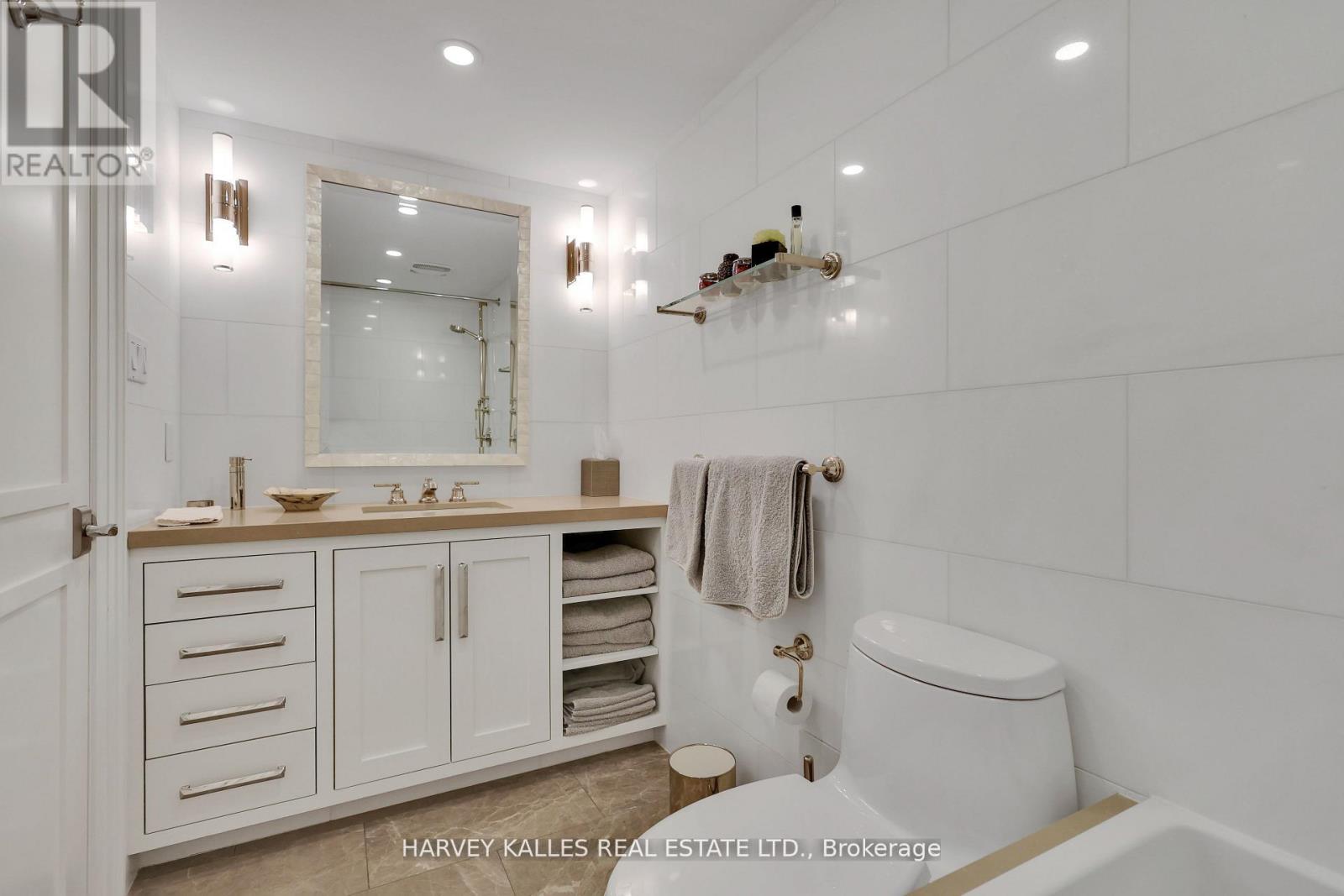 324-325 - 40 SYLVAN VALLEY WAY